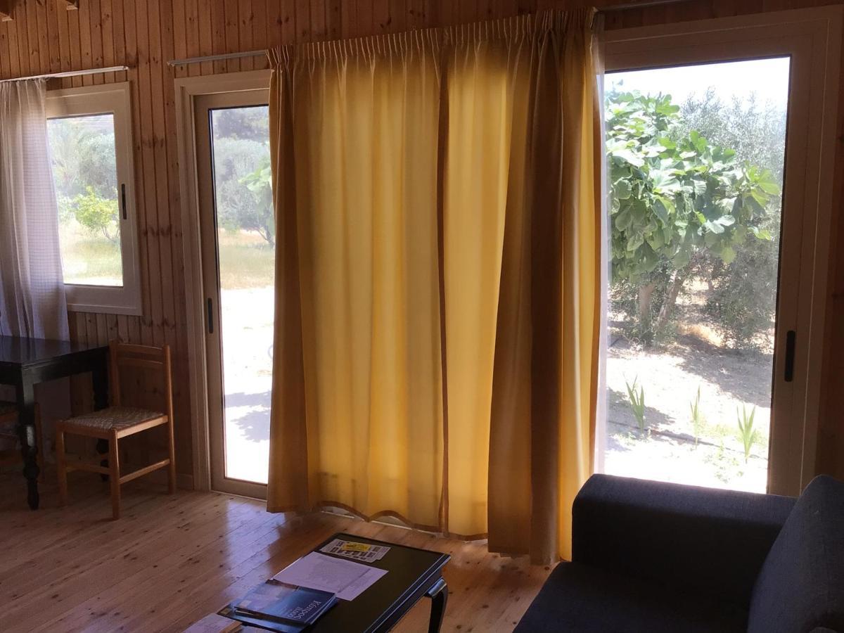 Pervolaris Cottages 2 Goudhi Luaran gambar