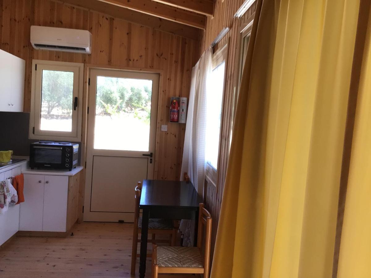 Pervolaris Cottages 2 Goudhi Luaran gambar
