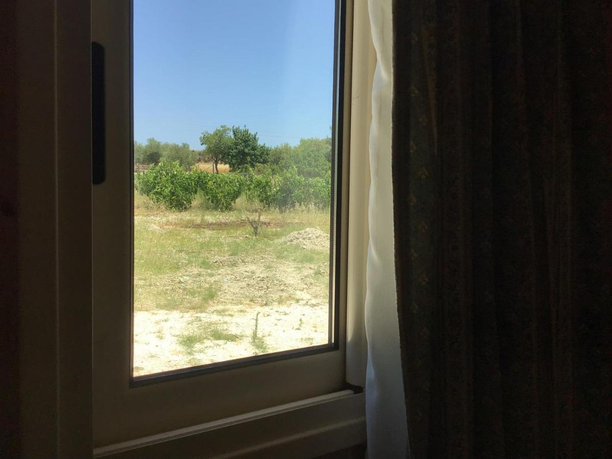 Pervolaris Cottages 2 Goudhi Luaran gambar
