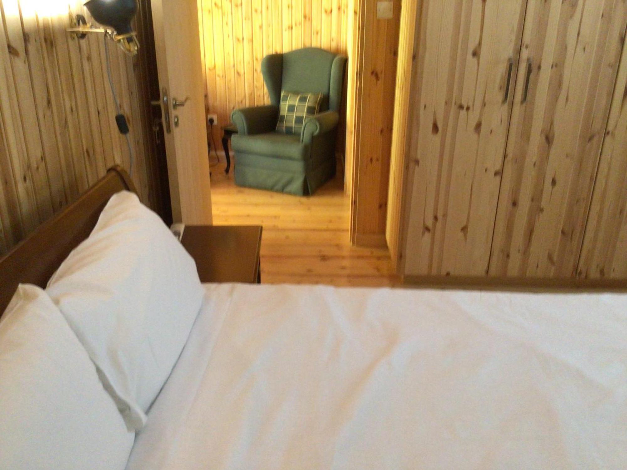 Pervolaris Cottages 2 Goudhi Luaran gambar